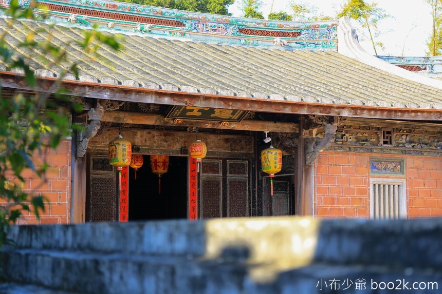 台中景點｜摘星山莊 潭子百年市定古蹟 文化 綠地 市集 餵魚 溜小孩的好去處