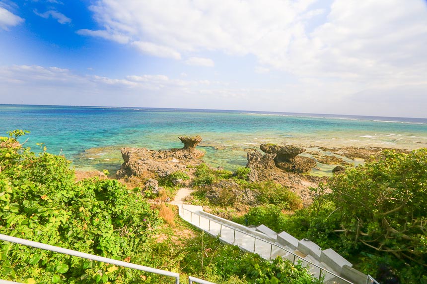 沖繩景點｜龍宮神，奧武島海神棲身之地，神聖的自然美景