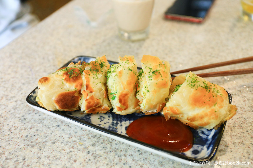 台中美食｜馨香泡沫紅茶，值得一再回味的傳統泡沫紅茶店，蛋餅跟梅干扣肉超推