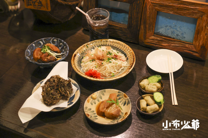 島時間，沖繩百年古民家餐廳，與美味阿古豬的晚餐約會