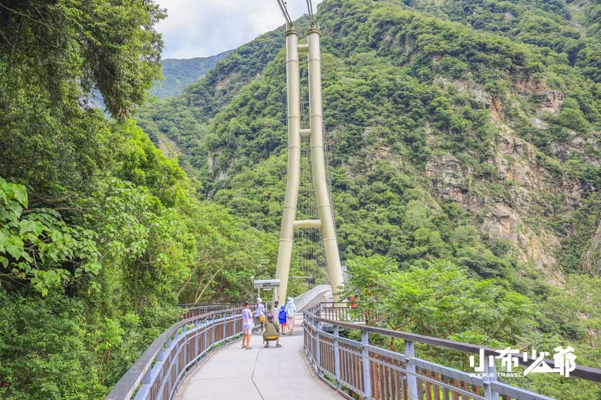 布洛灣吊橋(山月吊橋)