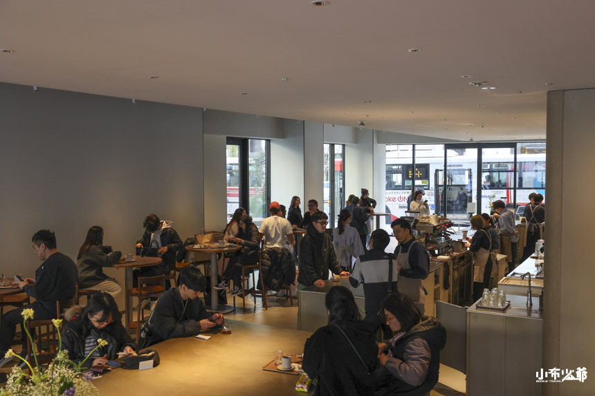 藍瓶咖啡福岡天神店店內環境