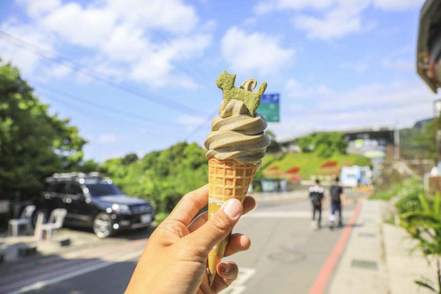 貓空美食｜貓空茶屋，人氣茶香冰淇淋，冷泡茶、茶葉蛋也是一絕