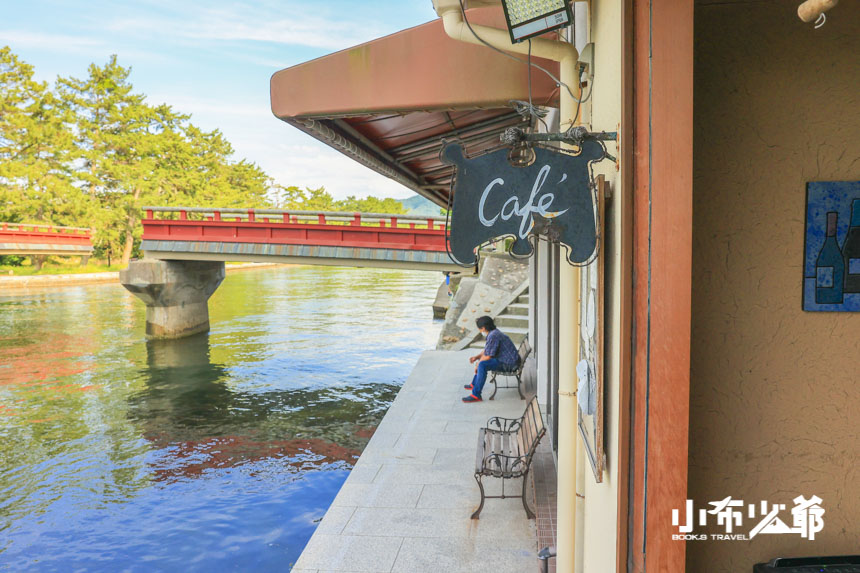 咖啡館café du pin